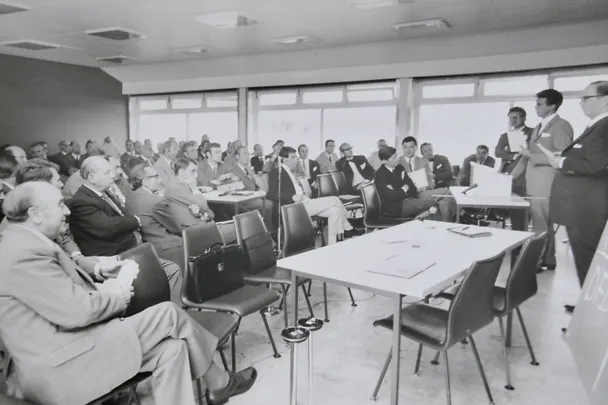 Geschichte der H. Wilhelm Schaumann Stiftung Geschichte der H. Wilhelm Schaumann Stiftung